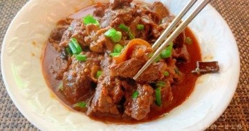 燉牛腩 多汁入味 可以食一辈子嘅好味道