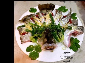 清蒸鱸魚