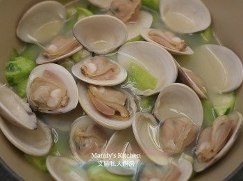 勝瓜煮大蜆 (蜆食譜二)