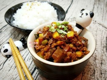 [香菇肉臊飯]