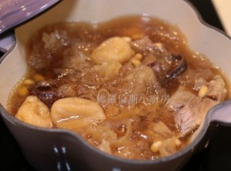 茶樹菇螺片湯