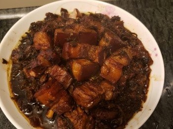 梅菜燜豬肉