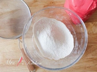 【影片】如何自製低筋麵粉