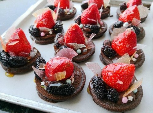 草莓朱古力小蛋糕
