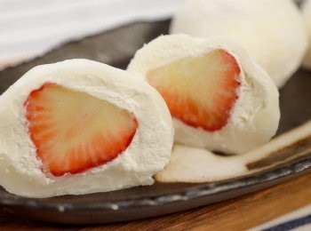 草莓奶油大福｜雪媚娘做法｜日式甜點和菓子