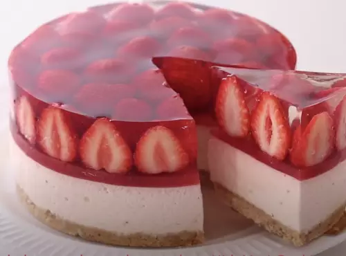 免焗士多啤梨芝士蛋糕  No-baked Strawberry Mousse cake