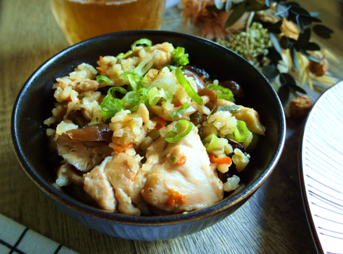 【清冰箱料理】雞肉雜炊飯