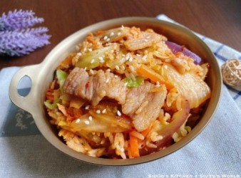 韓式泡菜腩肉片炒飯