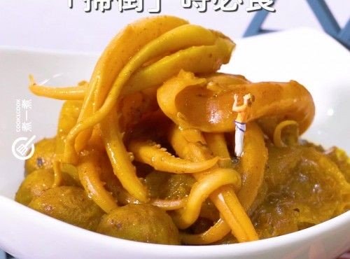 【街頭小食】街頭咖喱魚蛋 Fish Ball and Squid in Curry Sauce #神還原 #掃街 #惹味