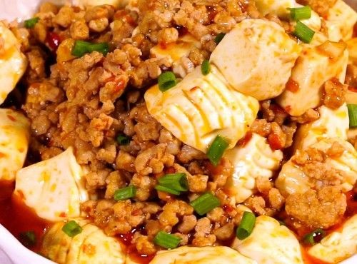 【家常菜式】麻婆豆腐 Mapo Tofu (Bean curd and mince pork in chili sauce)