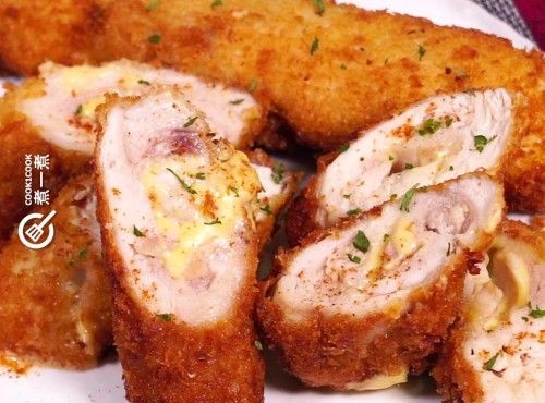 【肉嫩多汁】芝心炸雞卷 Deep fry chicken roll with cheese filling