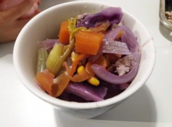 紫椰菜雜菜湯(可葷可素)