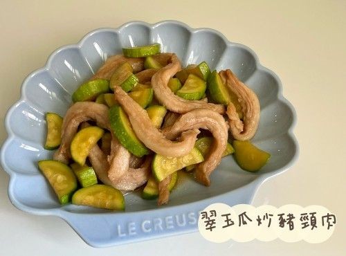 (中國菜)翠玉瓜炒豬頸肉