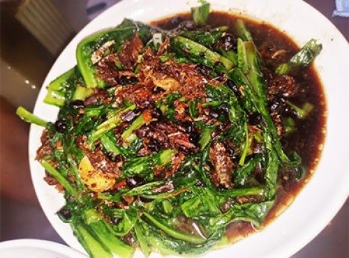 【家常小菜】豆豉鯪魚炒油麥菜