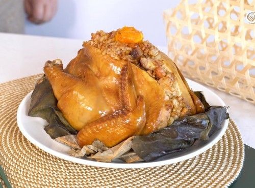 電飯煲食譜｜電飯煲荷香八寶雞 Stuffed chicken wrapped by lotus leaf in rice cooker