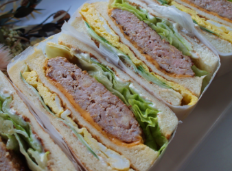 【早午餐】漢堡排三明治