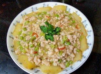 貢菜肉碎扒黃瓜