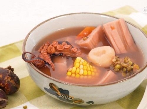 清熱去濕章魚蓮藕馬蹄綠豆湯