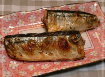 鹽燒秋刀魚