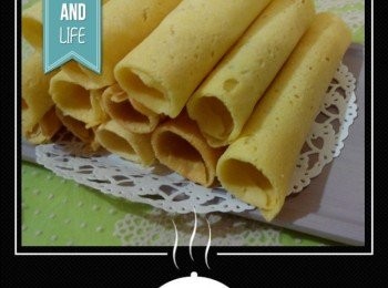 紫伊蛋卷 (Egg Rolls ~12pcs)