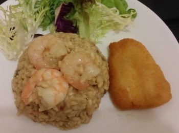 忌廉蘑菇飯拼炸魚柳【地捫輕鬆新煮意】