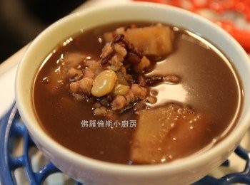 粉葛亦小豆鯪魚湯