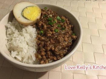 台式肉燥飯