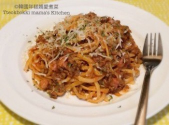 蕃茄肉醬扁意粉 Linguine Bolognese