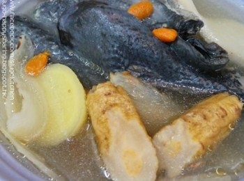 LC主理 "黨參淮杞烏雞湯"