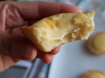 半熟芝士撻 (Lava Cheese Tart)