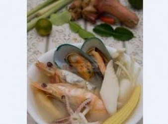 (阿豐食谱)白海鮮冬炎酸辣湯(White Seafood Tom Yam)