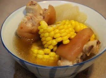 粟米豬手湯