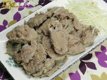 ㄚ曼達的廚房~嘴邊肉