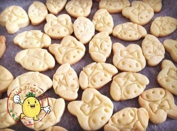 Mini cheese cookies