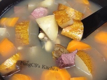 老黃瓜赤小豆扁豆薏米清熱去濕湯【食平3D】