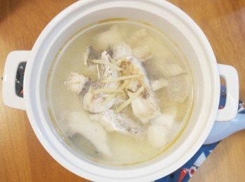 「薑絲鱸魚湯」補中益氣好神湯 ♪