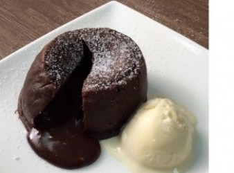<影片教學>朱古力心太軟 Chocolate Lava Cake チョコレート溶岩ケーキ