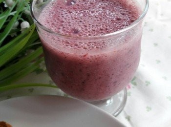 Healthy smoothies ~ 雜莓香蕉水果昔