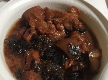 炆左1.5小時！軟晒～好好味！?