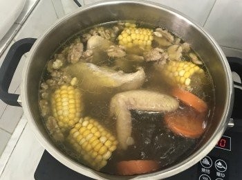 海底椰合桃雞湯 #交功課