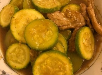  #交功課 
好味到要同對筷子鬥快影相?謝謝分享?