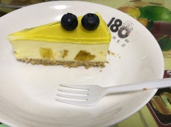  #交功課 
用左8吋模 加左少少啫哩做料！