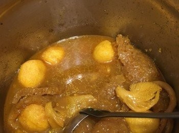  #交功課 
第一次交功課。 老闆話都唔錯??