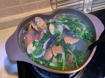 芫茜皮蛋花甲滾湯 #交功課