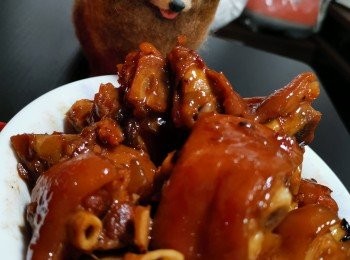 唔食得花生,所以冇落
