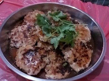 因為想食濕濕哋，加左D 豉油，味淋 同 豆粉 推左個汁