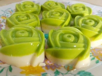 雙色斑蘭椰汁糕