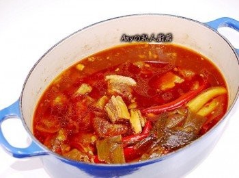 step7: 燉煮完成時依個人喜歡的味道再添加適量的水份及鹽調味