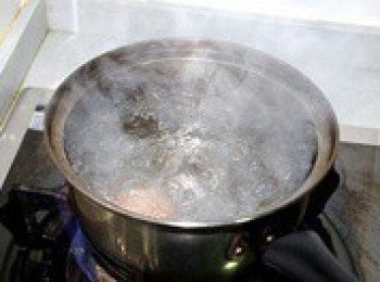 step2: 沸騰後，再煮30秒左右。