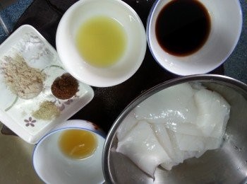step4: 用鮮魷調味醃30分鐘以上